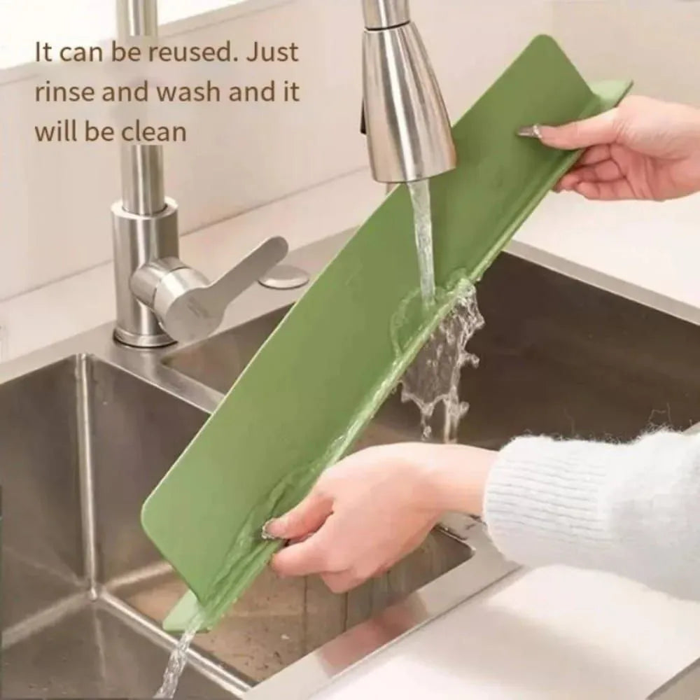 Silicone Sink Water Splash Guard With Double Suction for Kitchen & Bathroom Faucets